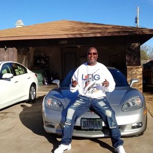 Meet your Posher, James